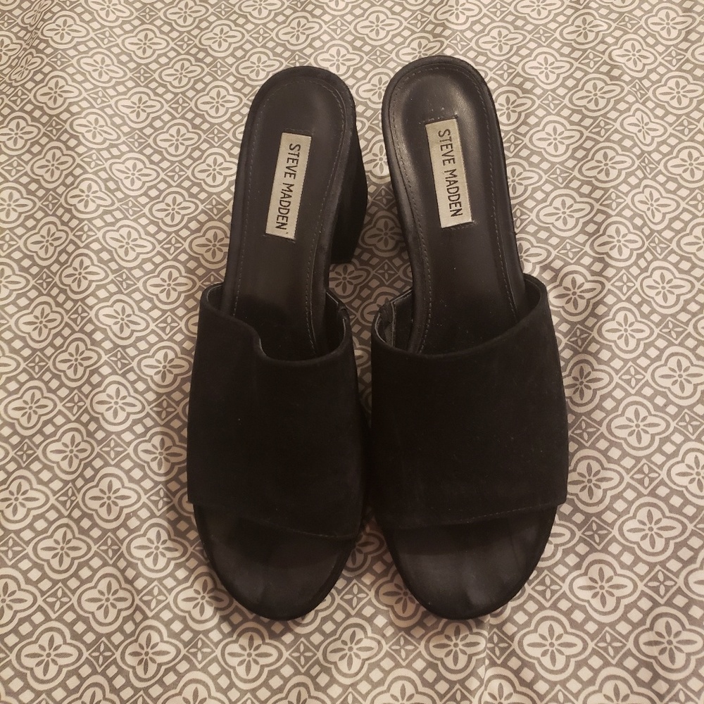 Steve madden black platform sandals